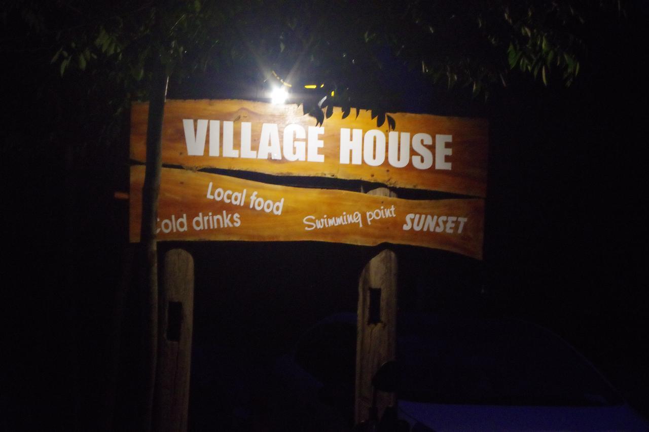 Phong Nha Village House Bagian luar foto
